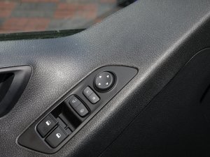 2023ES 2.0T Ԅӳֵ  п؅^