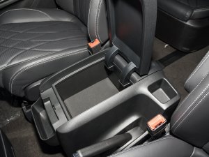 2023Ŀ PLUS 2.0T ԄӺA g