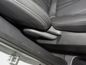 2023Ŀ PLUS 2.0T ԄӺA g