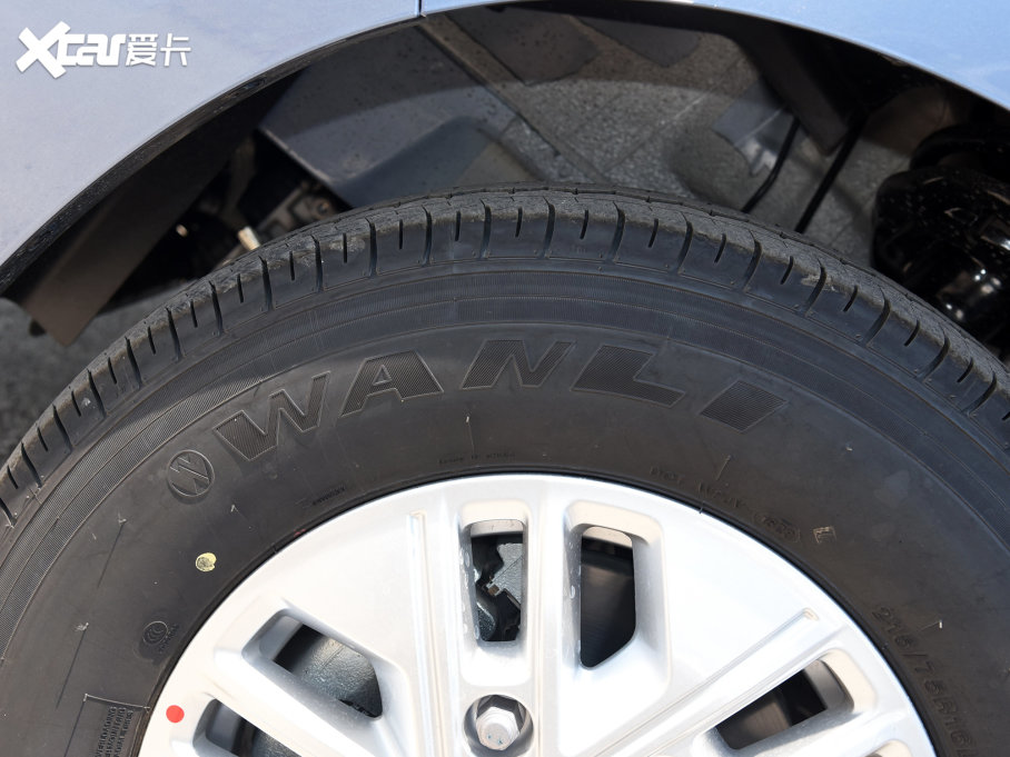 2023ͨMAXUS ;V70 2.0T Ӣ ԄLS 6/7 