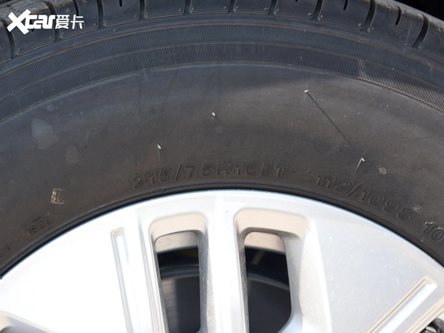 2023ͨMAXUS ;V70 2.0T Ӣ ԄLS 6/7 