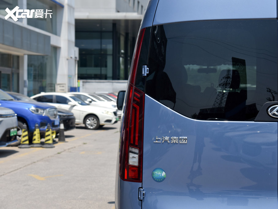 2023ͨMAXUS ;V70 2.0T Ӣ Ԅ(dng)L(zhng)S 6/7 