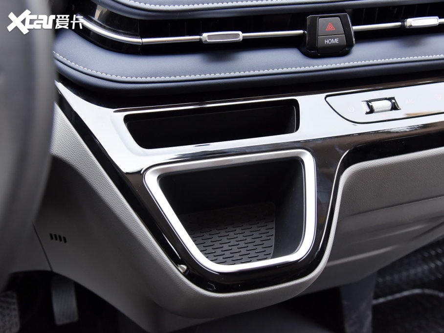 2023ͨMAXUS ;V70 2.0T Ӣ ԄLS 6/7 