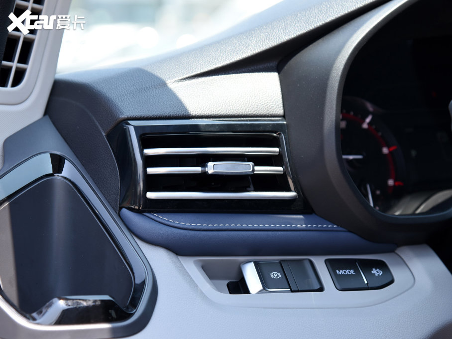 2023ͨMAXUS ;V70 2.0T Ӣ ԄLS 6/7 