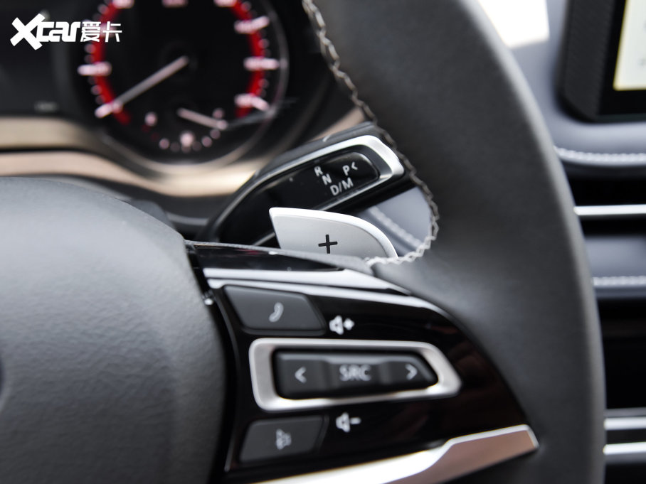 2023ͨMAXUS ;V70 2.0T Ӣ ԄLS 6/7 