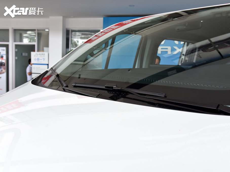 2023ͨMAXUS ;V70 2.0T Ӣ ԄӶS 5/6 