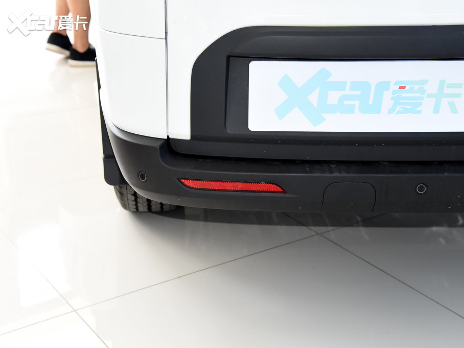 2023ͨMAXUS ;V70 2.0T Ӣ ԄӶS 5/6 