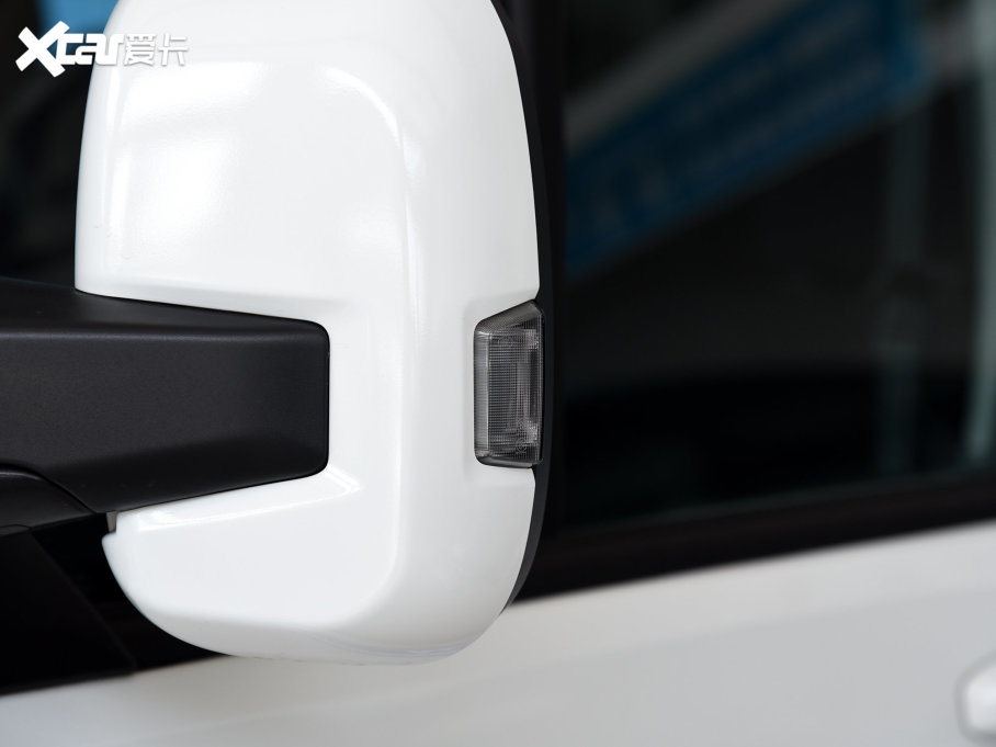 2023ͨMAXUS ;V70 2.0T Ӣ ԄӶS 5/6 