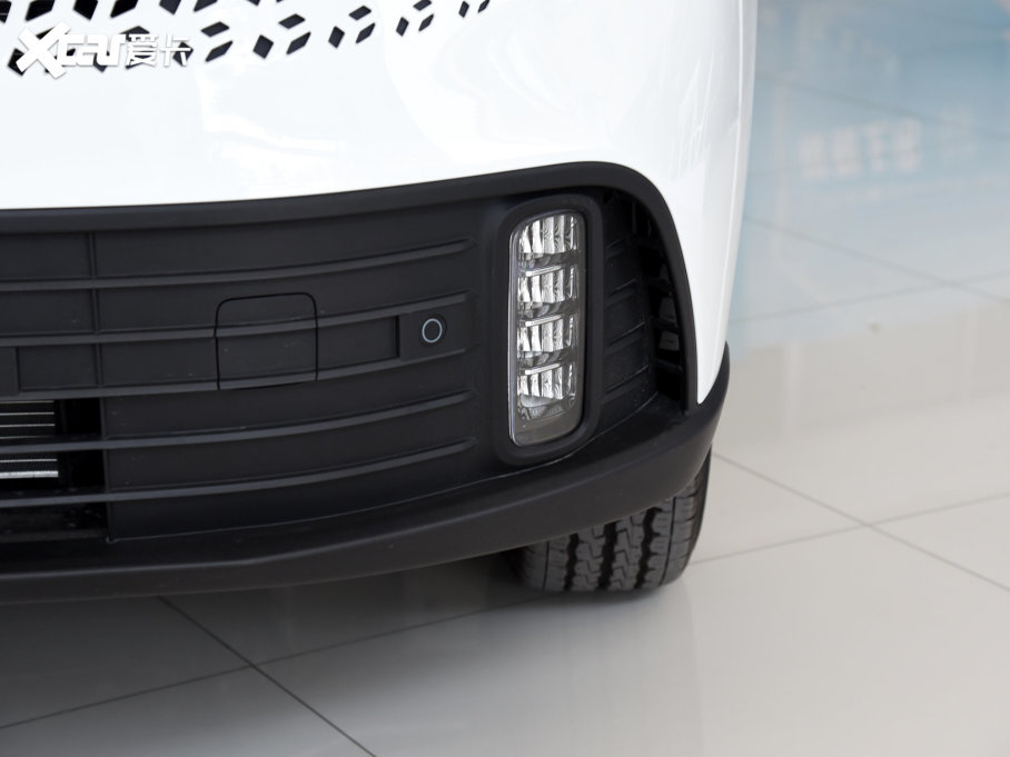 2023ͨMAXUS ;V70 2.0T Ӣ Ԅ(dng)S 5/6 