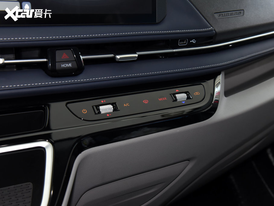 2023ͨMAXUS ;V70 2.0T Ӣ Ԅ(dng)S 5/6 