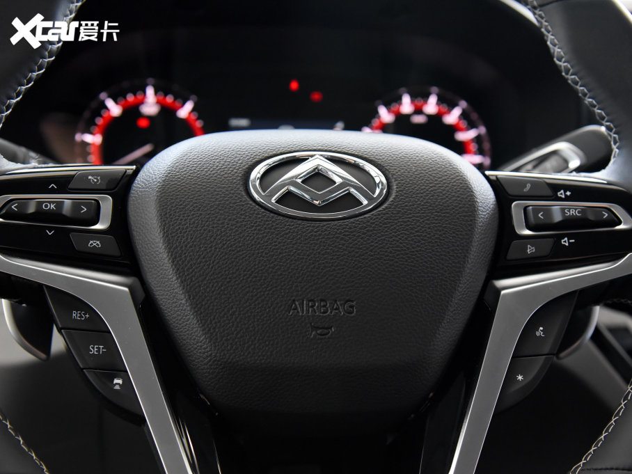 2023ͨMAXUS ;V70 2.0T Ӣ ԄӶS 5/6 