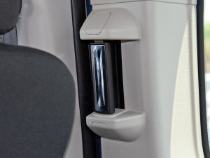 20232.0T Ӣ ԄLS 6/7  п؅^(q)