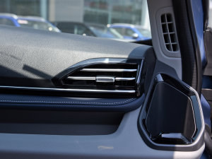 20232.0T Ӣ ԄLS 6/7  п؅^(q)