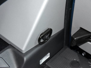 20232.0T Ӣ ԄLS 6/7  п؅^(q)