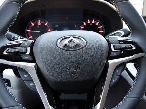 20232.0T Ӣ ԄLS 6/7  п؅^(q)