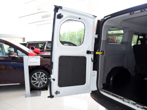 20232.0T Ӣ ԄӶS 5/6  g