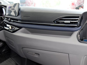 20232.0T Ӣ ԄӶS 5/6  g