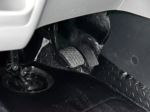 20232.0T Ӣ ԄӶS 5/6  п؅^