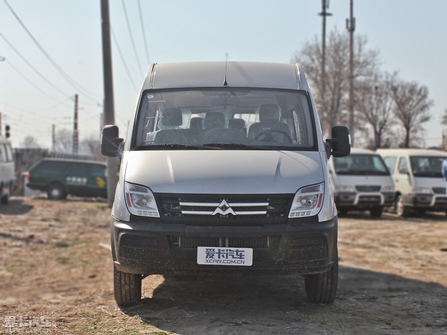 2012ͨMAXUS V80 2.5T 픳ֵC