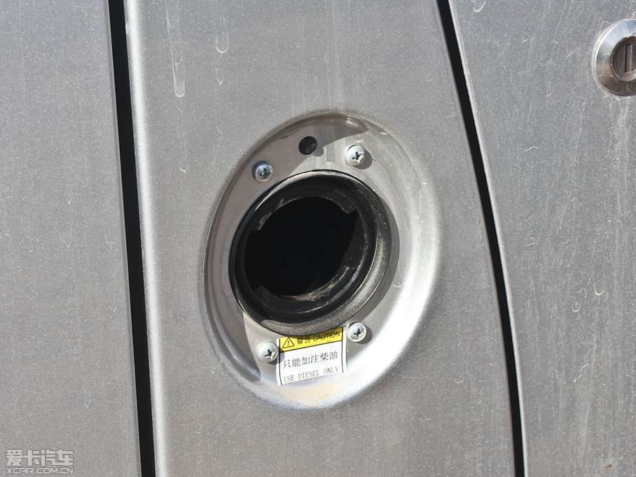 2012ͨMAXUS V80 2.5T 픳ֵC