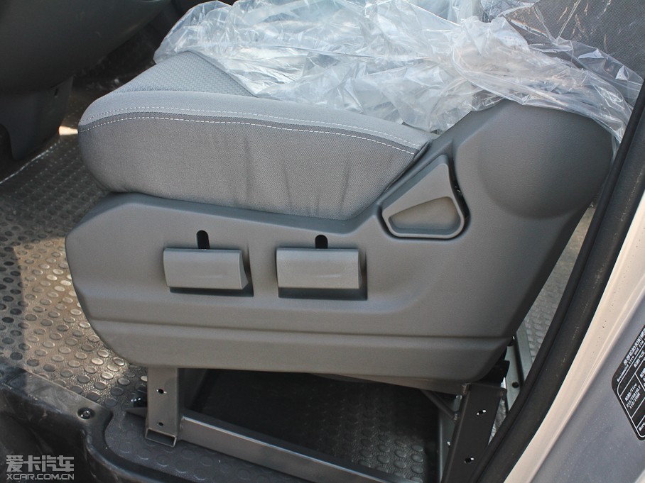 2012ͨMAXUS V80 2.5T 픳ֵC