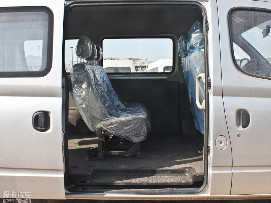 2012ͨMAXUS V80 2.5T 픳ֵC