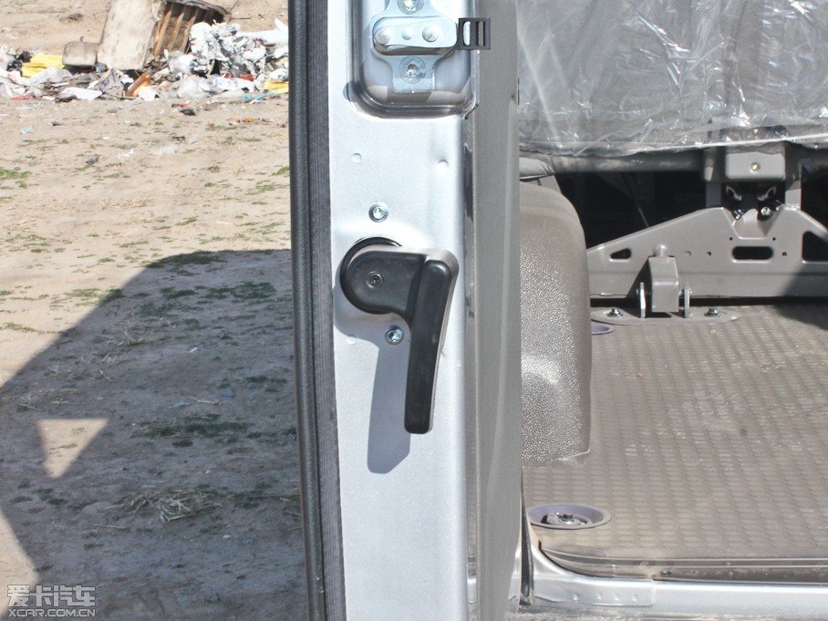 2012ͨMAXUS V80 2.5T 픳ֵC