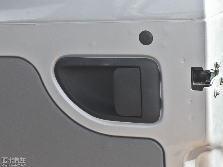 2012ͨMAXUS V80 2.5T 픳ֵC