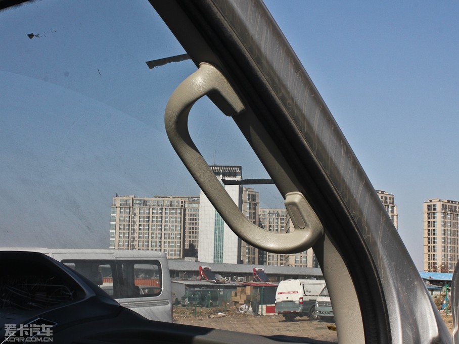 2012ͨMAXUS V80 2.5T 픳ֵC