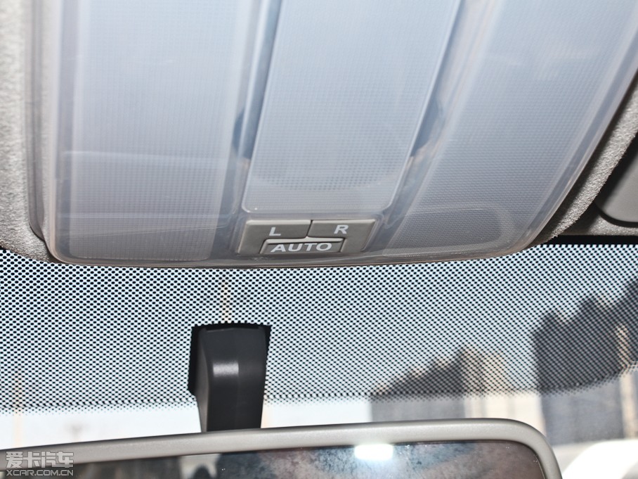 2012ͨMAXUS V80 2.5T 픳ֵC