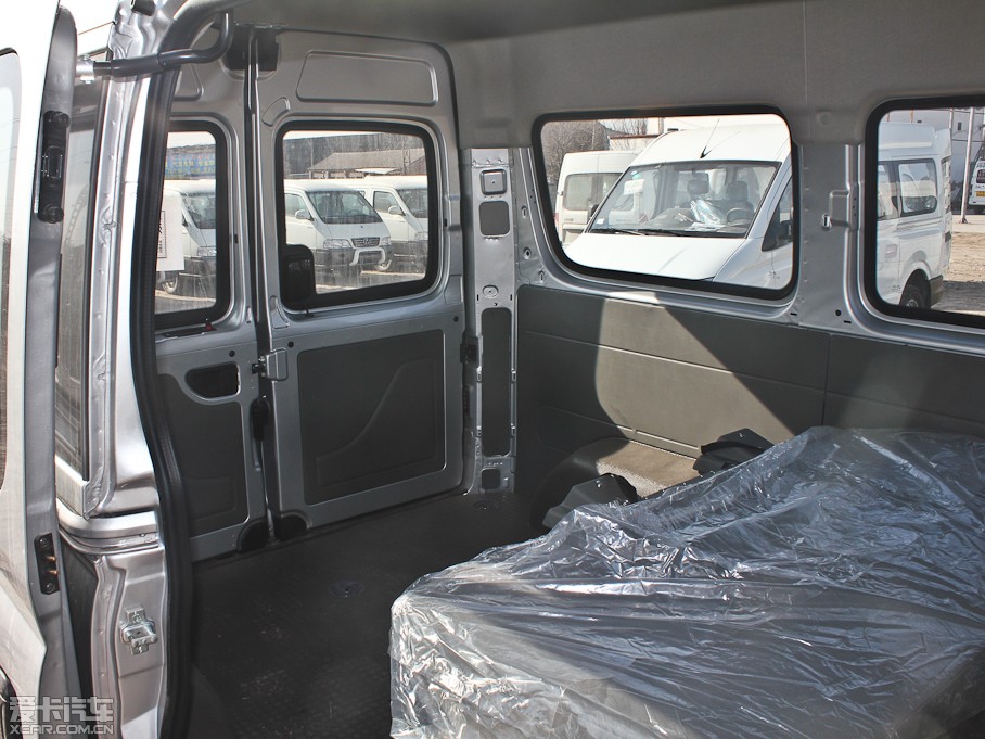 2012ͨMAXUS V80 2.5T 픳ֵC