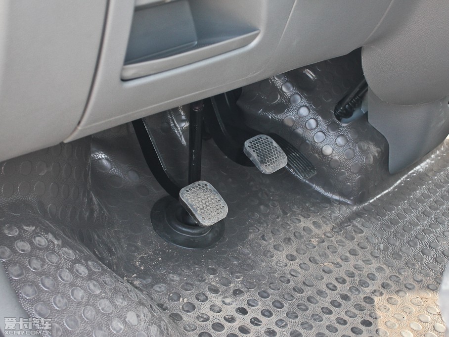 2012ͨMAXUS V80 2.5T 픳ֵC