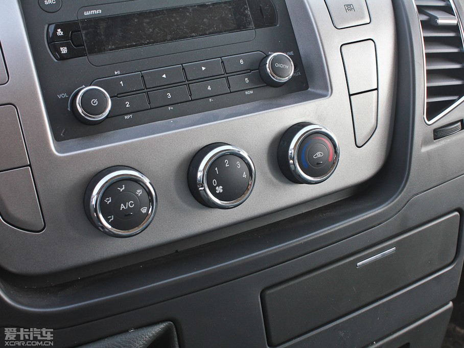 2012ͨMAXUS V80 2.5T 픳ֵC