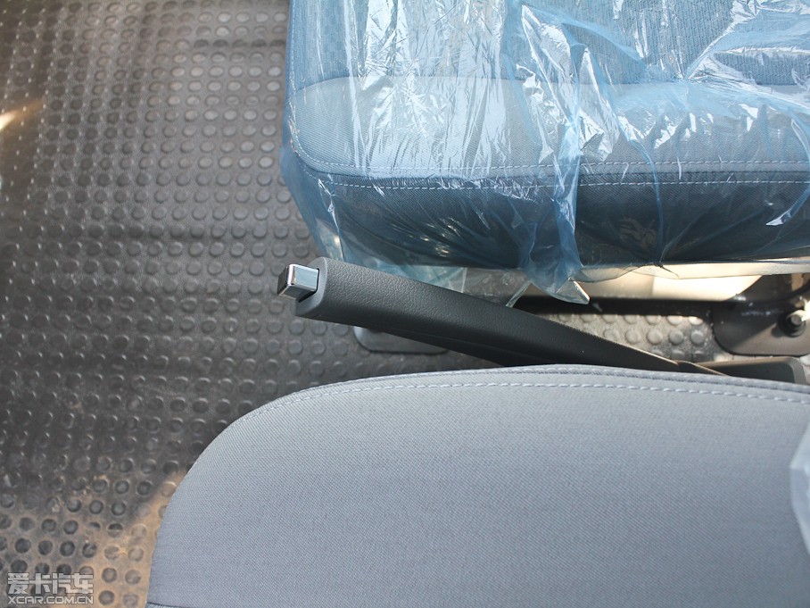 2012ͨMAXUS V80 2.5T 픳ֵC