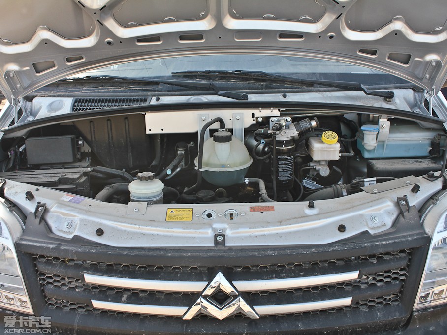 2012ͨMAXUS V80 2.5T 픳ֵC