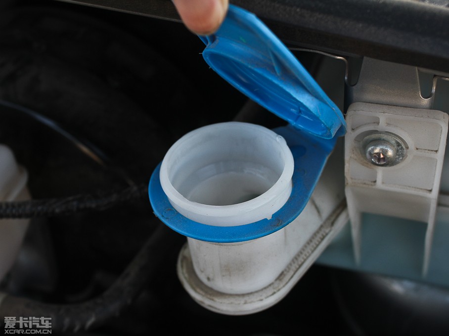 2012ͨMAXUS V80 2.5T 픳ֵC