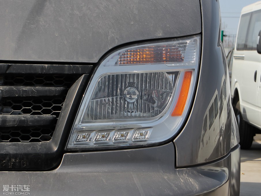 2012ͨMAXUS V80 2.5T 픳ֵB