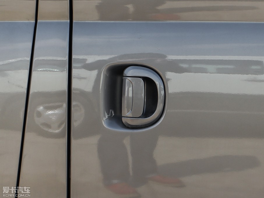 2012ͨMAXUS V80 2.5T 픳ֵB