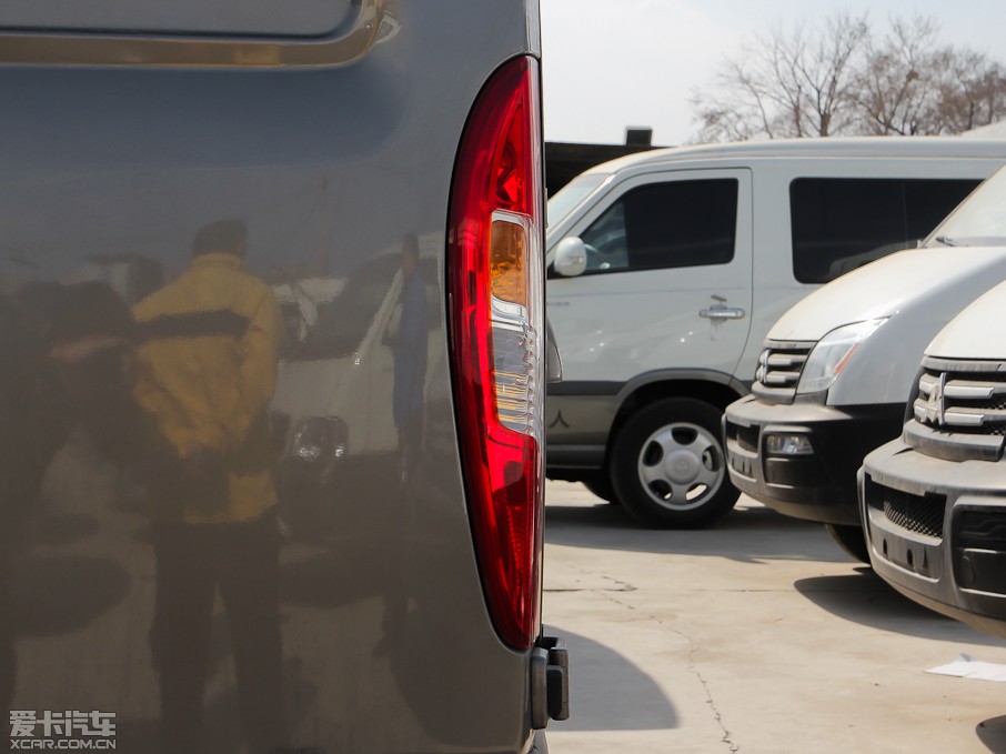 2012ͨMAXUS V80 2.5T 픳ֵB