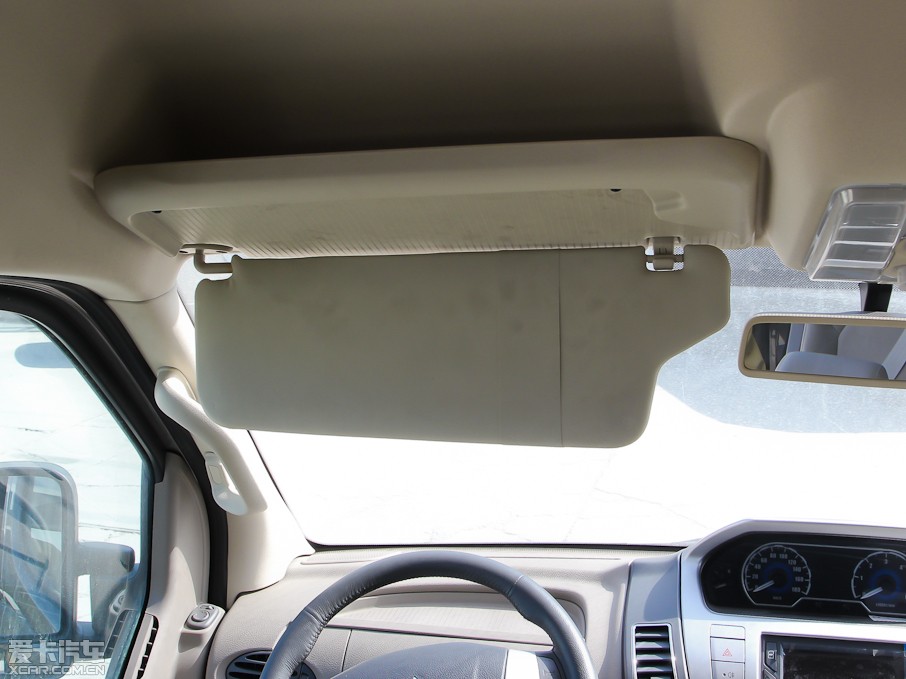 2012ͨMAXUS V80 2.5T 픳ֵB