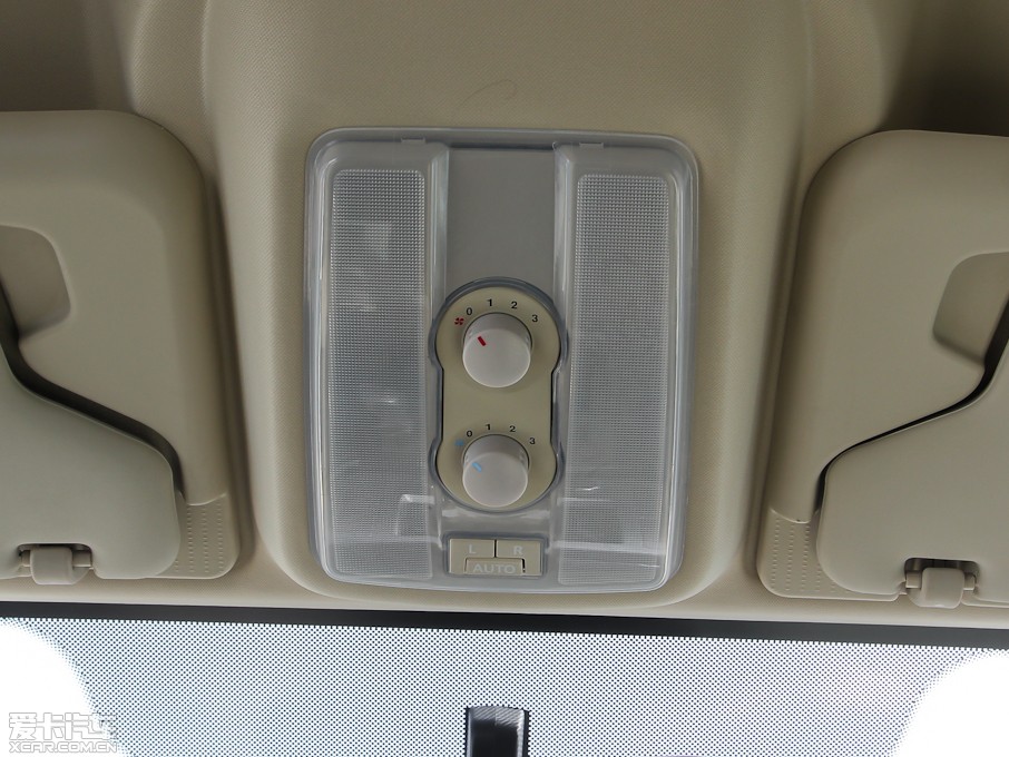 2012ͨMAXUS V80 2.5T 픳ֵB