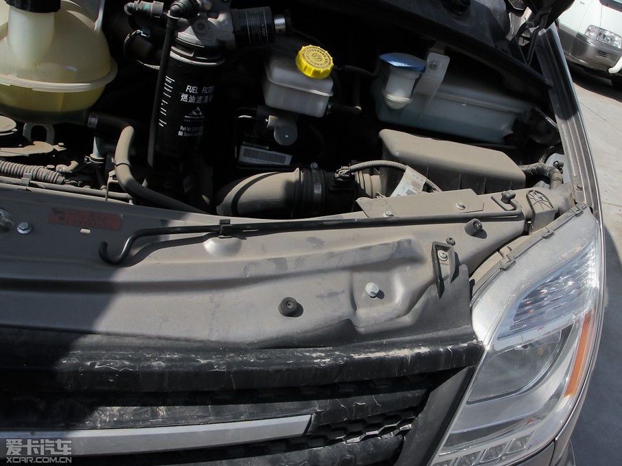 2012ͨMAXUS V80 2.5T 픳ֵB