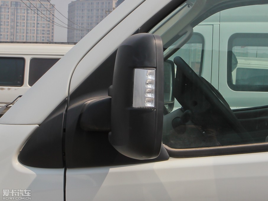 2012ͨMAXUS V80 2.5T 픳ֵA