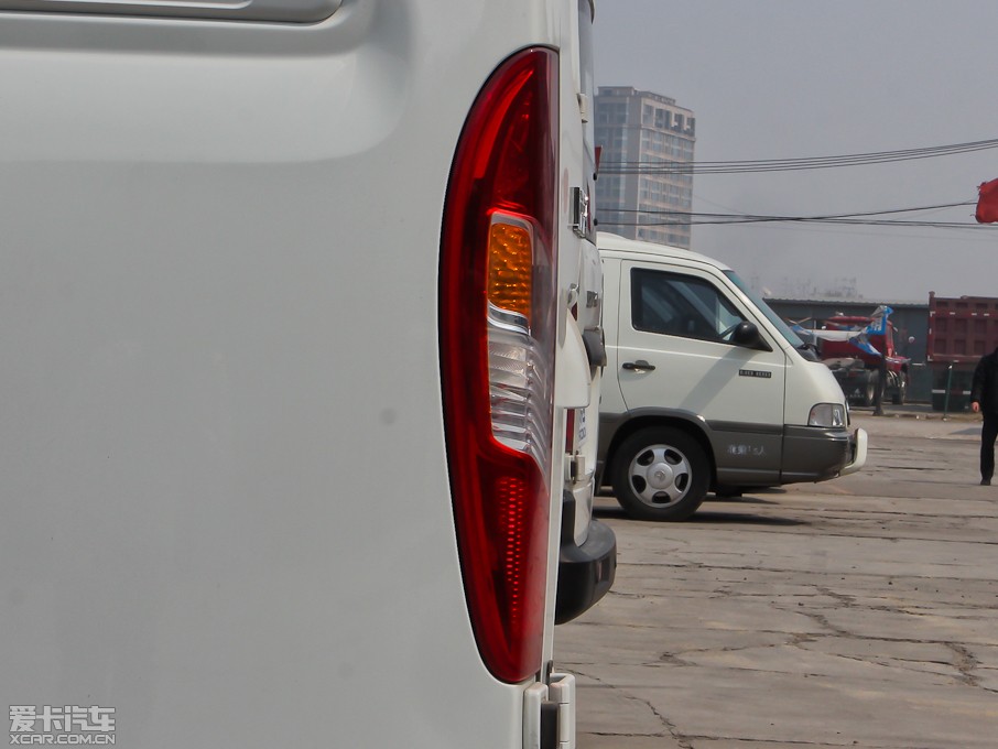2012ͨMAXUS V80 2.5T 픳ֵA