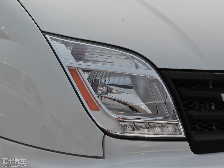 2012ͨMAXUS V80 2.5T 픳ֵA