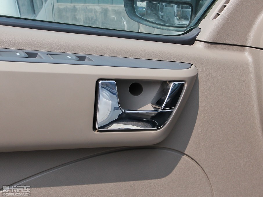 2012ͨMAXUS V80 2.5T 픳ֵA