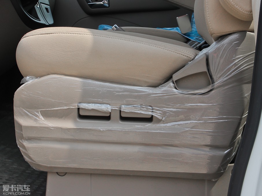 2012ͨMAXUS V80 2.5T 픳ֵA