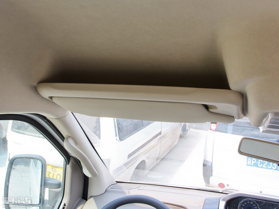 2012ͨMAXUS V80 2.5T 픳ֵA