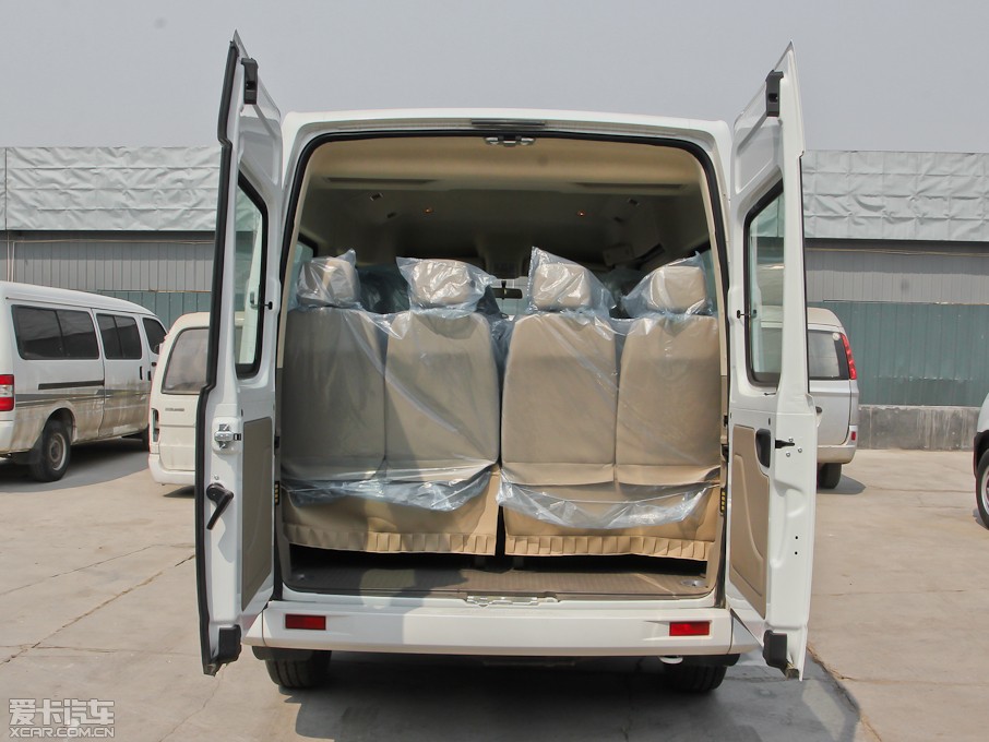 2012ͨMAXUS V80 2.5T 픳ֵA