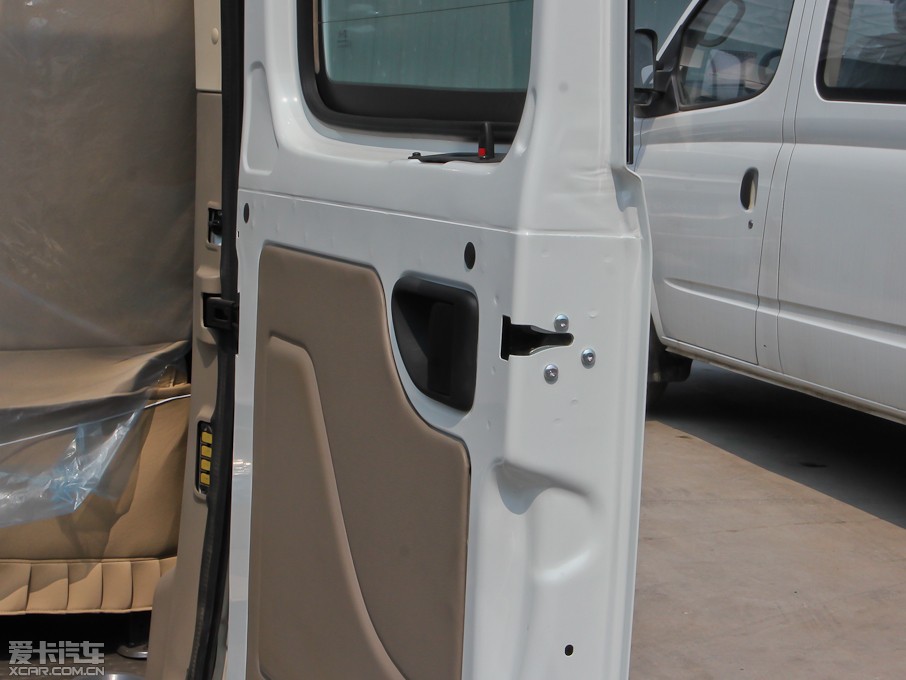 2012ͨMAXUS V80 2.5T 픳ֵA